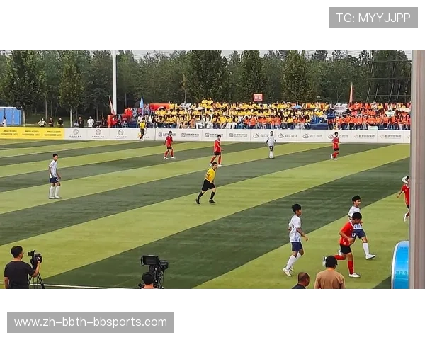 足球比赛中的精准传球与进攻配合